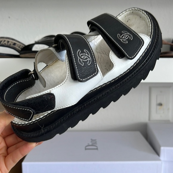 Vintage Chanel Dad Sandals - Picture 3 of 6